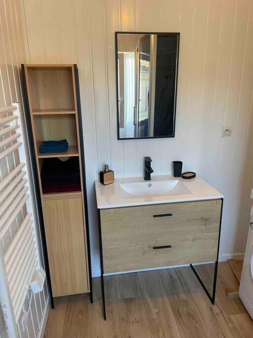 Superbe Duplex Coeur De Ville 3 Etoiles Jonzac Exteriér fotografie