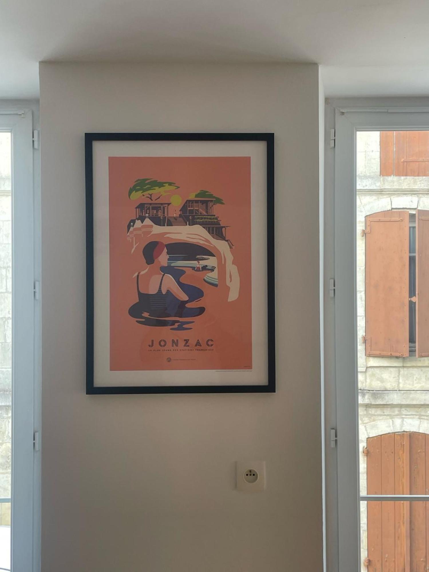 Superbe Duplex Coeur De Ville 3 Etoiles Jonzac Exteriér fotografie