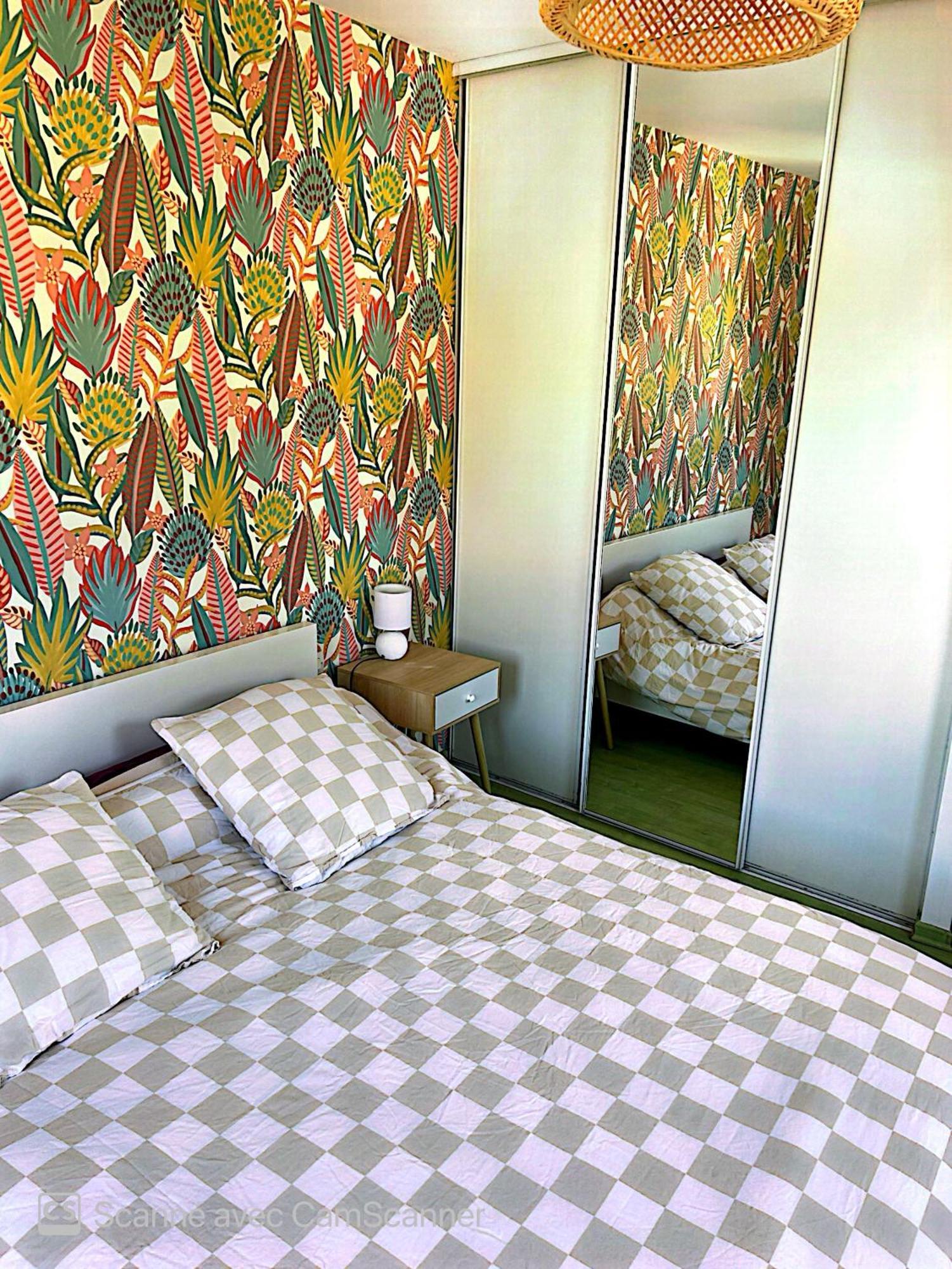 Superbe Duplex Coeur De Ville 3 Etoiles Jonzac Exteriér fotografie